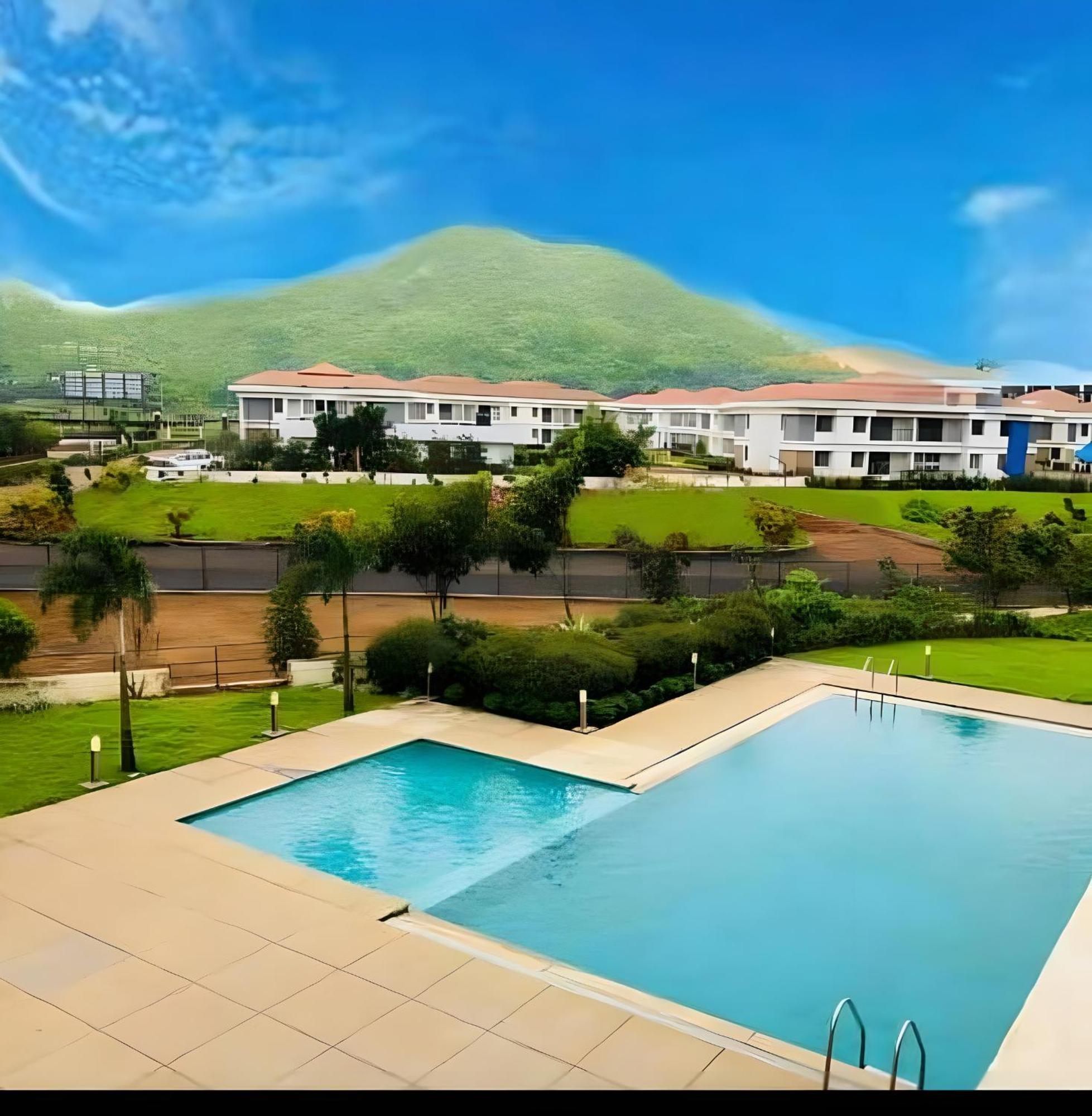 Mizzle Exotica Lonavala Apartman Kültér fotó