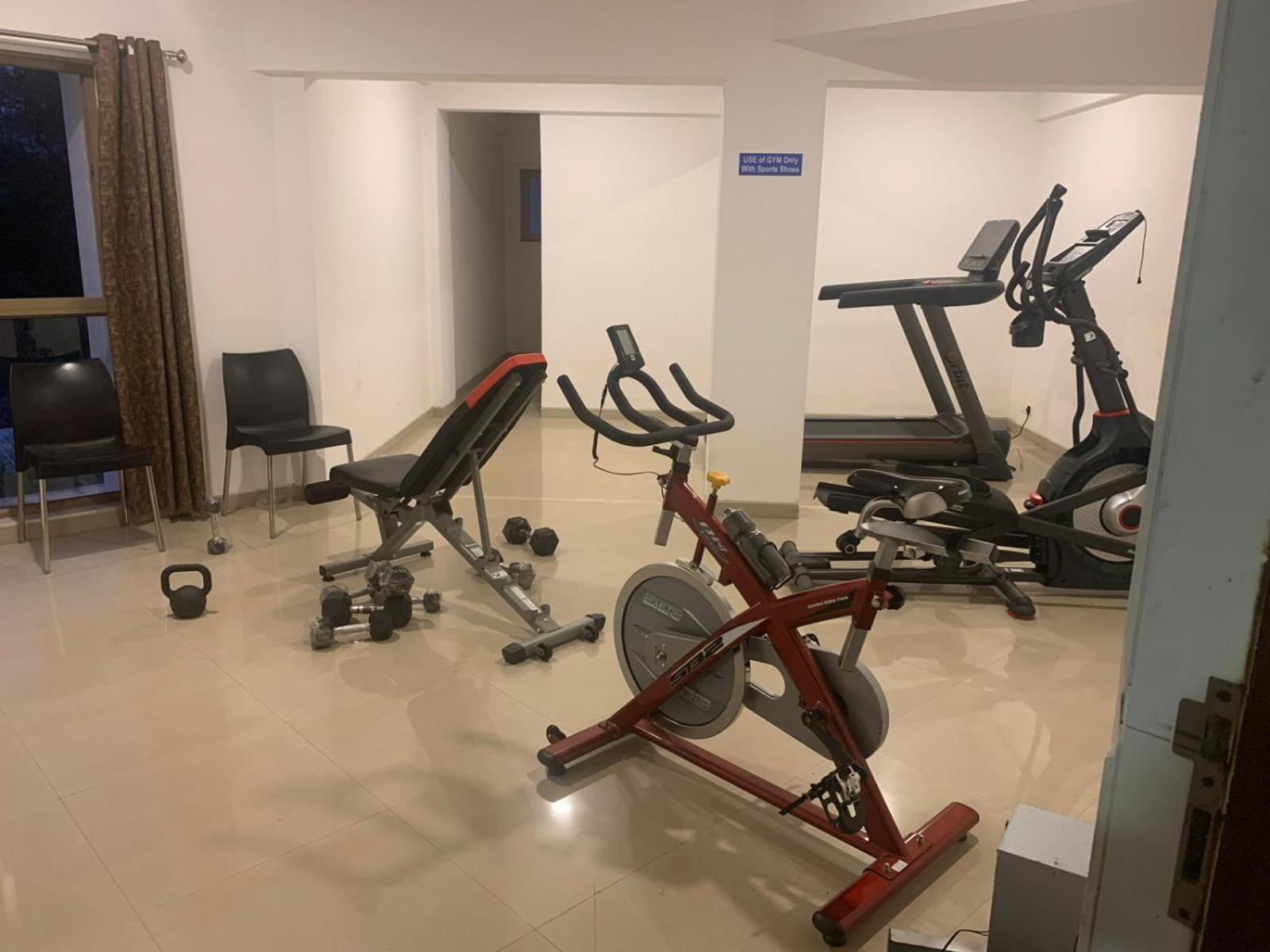 Mizzle Exotica Lonavala Apartman Kültér fotó