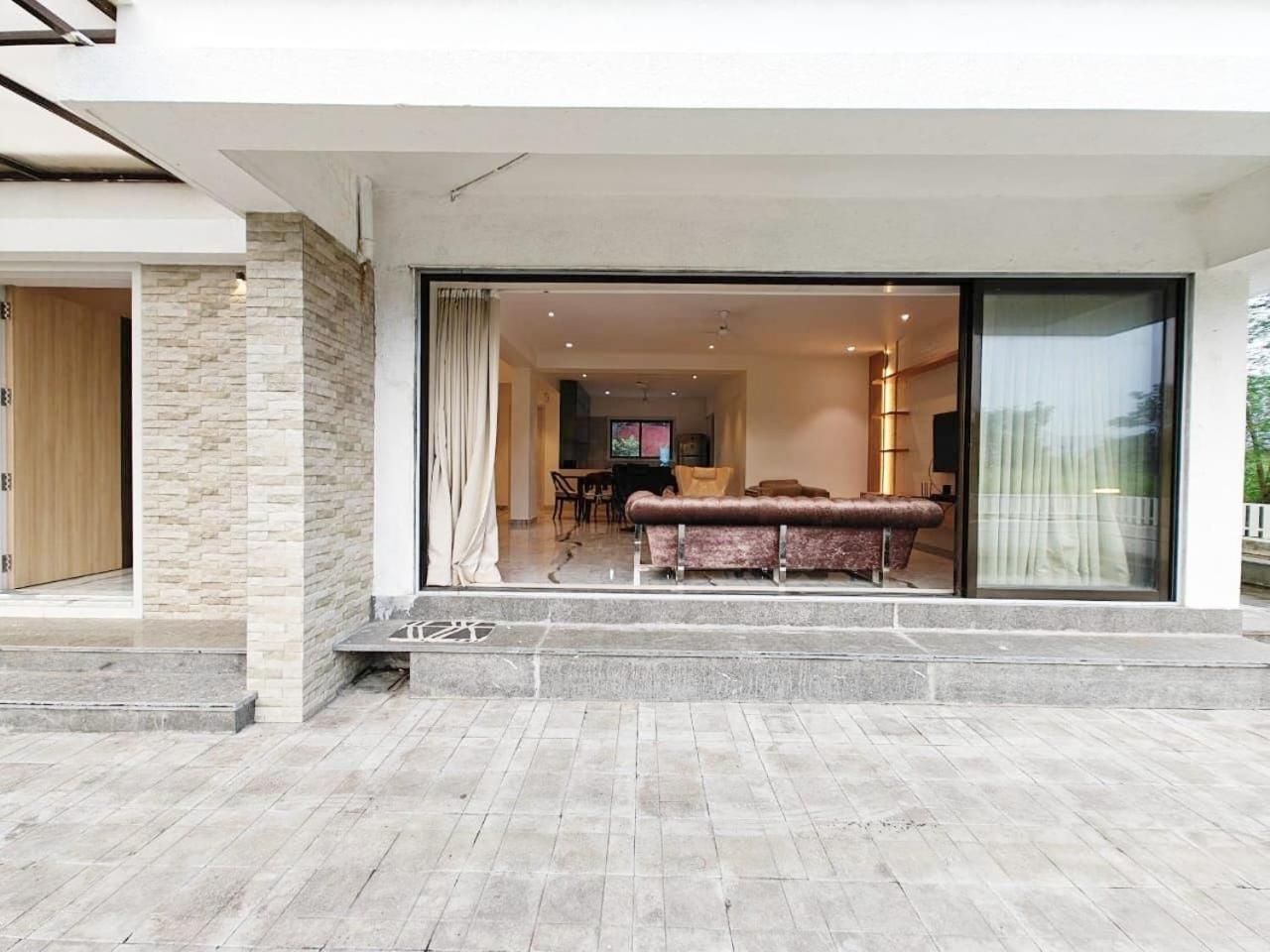 Mizzle Exotica Lonavala Apartman Kültér fotó