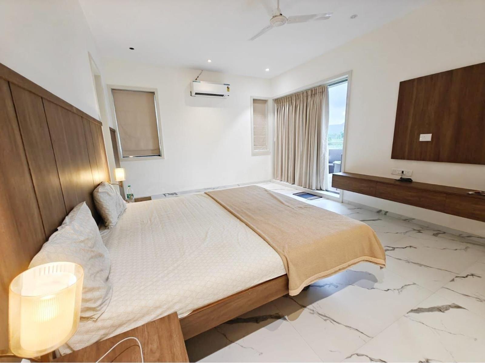 Mizzle Exotica Lonavala Apartman Kültér fotó